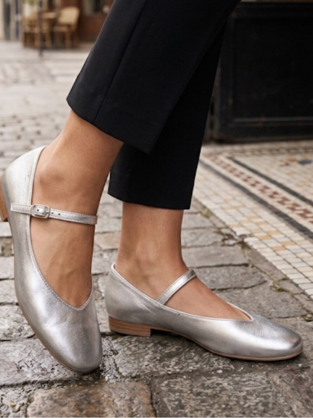 Paul Green Metallic Silver Mary Jane Flats NWB Size 6.5 European Chic